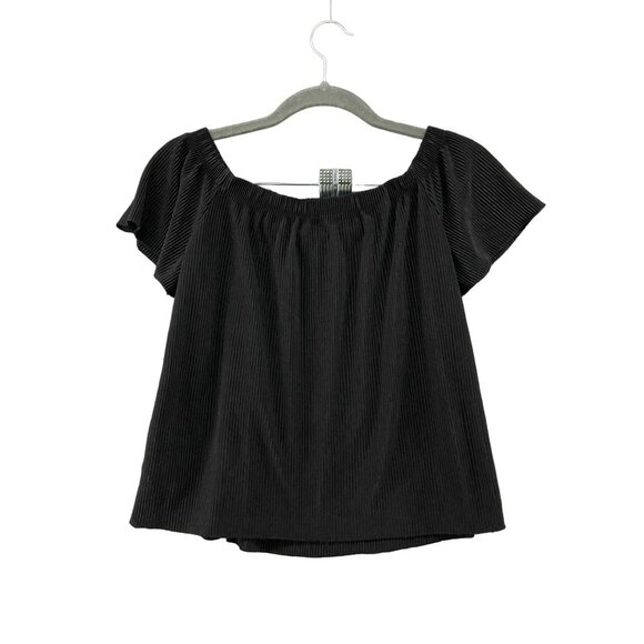 Guess Womens Black Accordion Pleat Off Shoulder Top Flutter Sleeve Size XS - Picture 2 of 10
